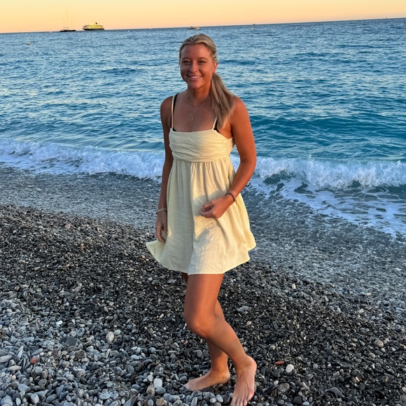 Meet your Posher, Lindsey - Picture 1 of 1